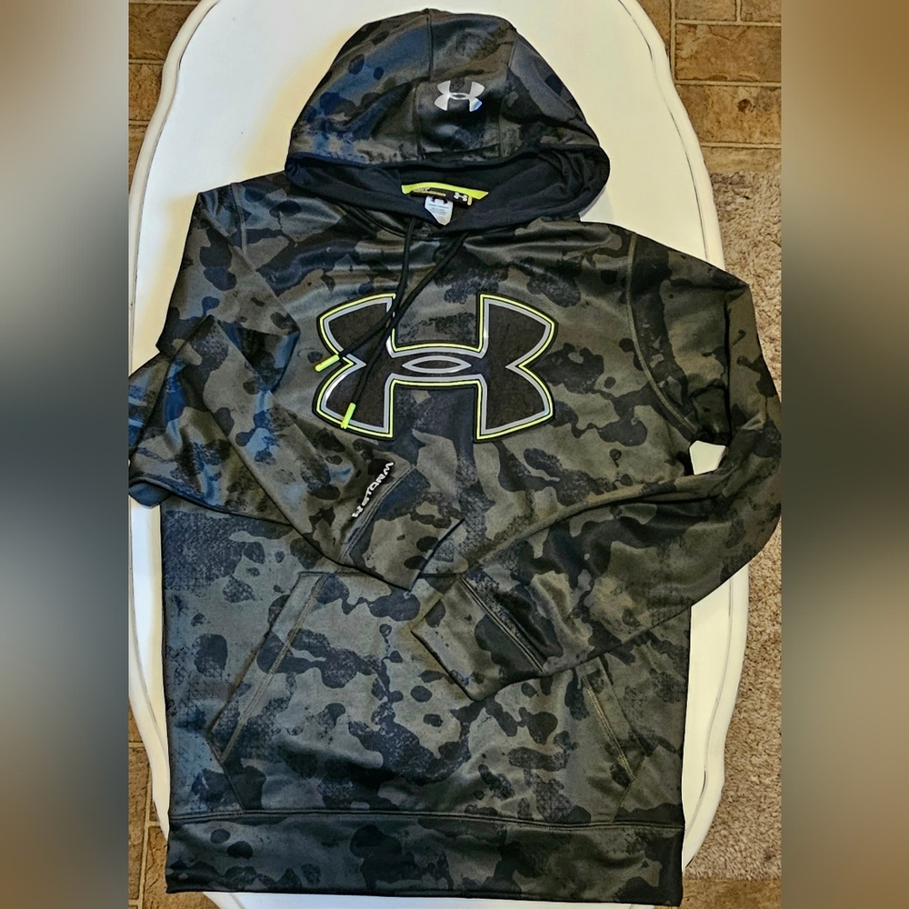 Men's Size Small Under Armour Storm Digital Camo Hoodie